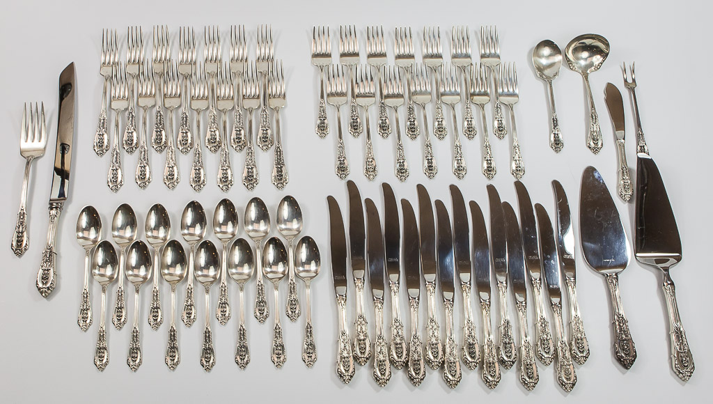1934 Wallace Rose Point 64 Piece Sterling Silver Flatware Set 3046 Grams Total Weight Estates Consignments - Wallace Sterling Silver Flatware Patterns