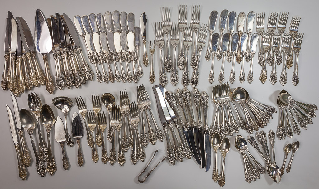 Wallace Grand Baroque 127 Piece Sterling Silver Flatware Set 7084 Grams Total Weight Estates Consignments - Wallace Sterling Silver Flatware Set