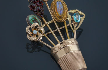 Buy Antique Jewelry and Vintage Jewelry and gold Jewelry