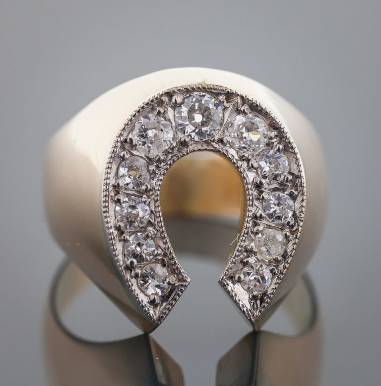 Vintage Horseshoe Ring, 14K Yellow Gold, Diamonds, 7.20 Grams - Estates ...