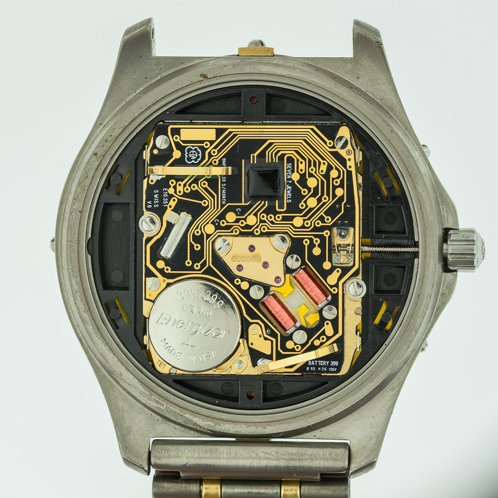 Breitling Aerospace, Ref No F75362, Men's, Titanium case and Bracelet,  SuperQuartz Movement - Estates Consignments Breitling Aerospace, Ref No  F75362, Men's, Titanium case and Bracelet, SuperQuartz Movement