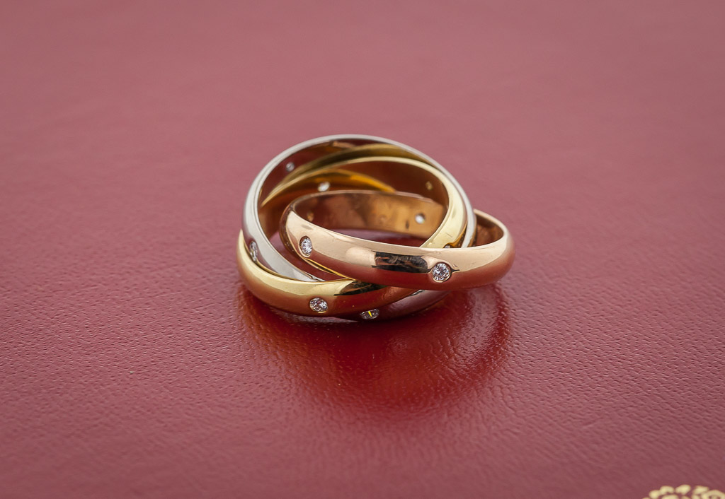 cartier rose gold trinity ring