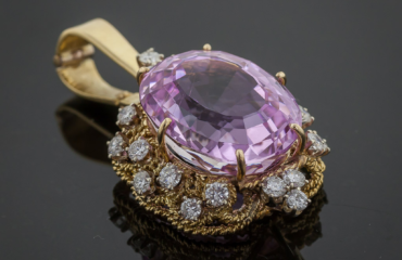 Jewelry.webp Gold Jewelry Store Bay Area, Jewelry Shop Bay Area